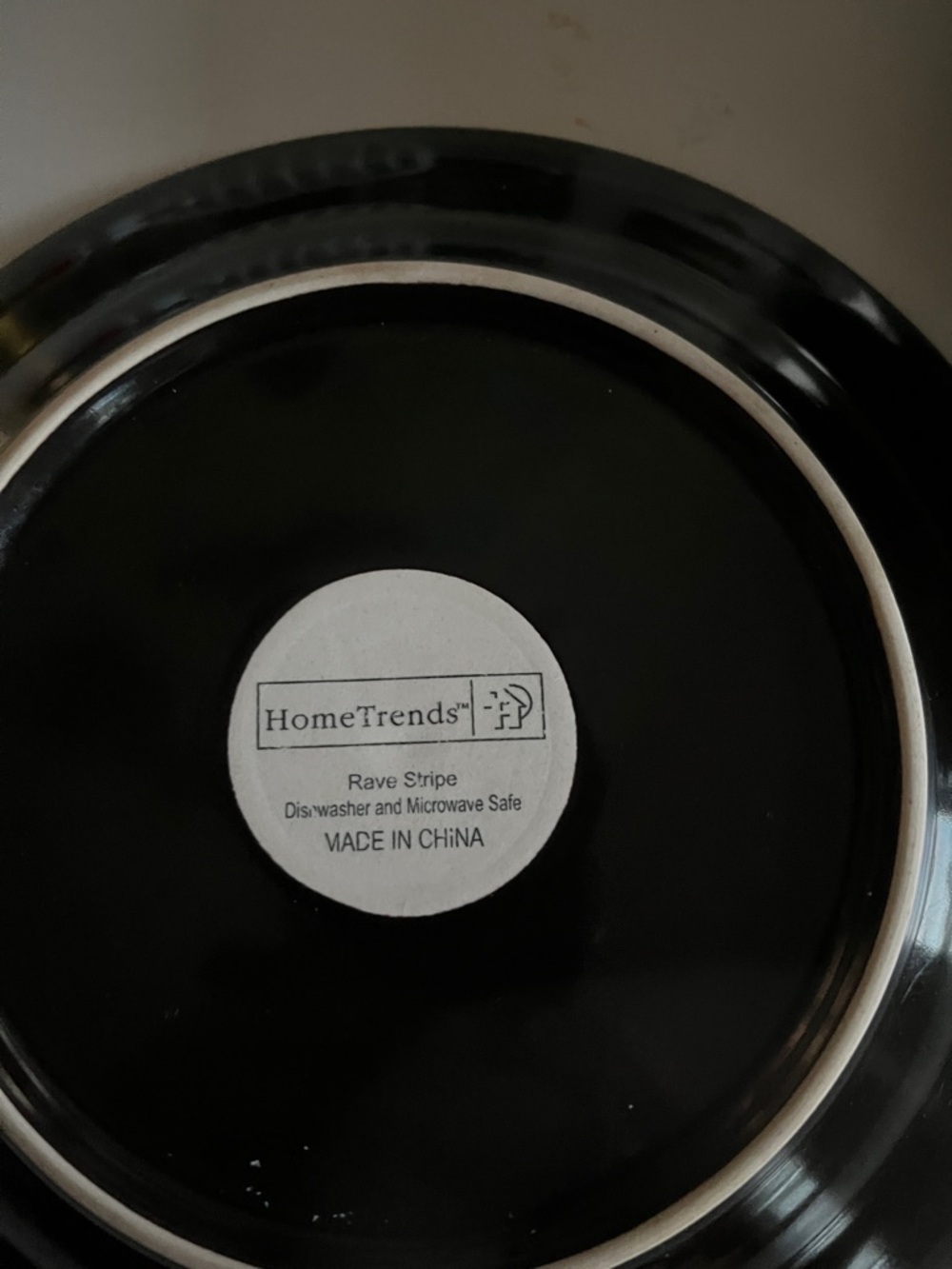 HomeTrends Rave Stripe Black Dinner Plate